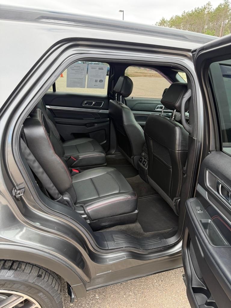 Ford Explorer  2016