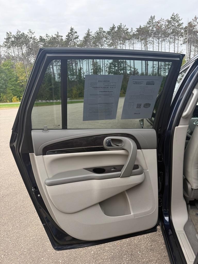 Buick Enclave  2016