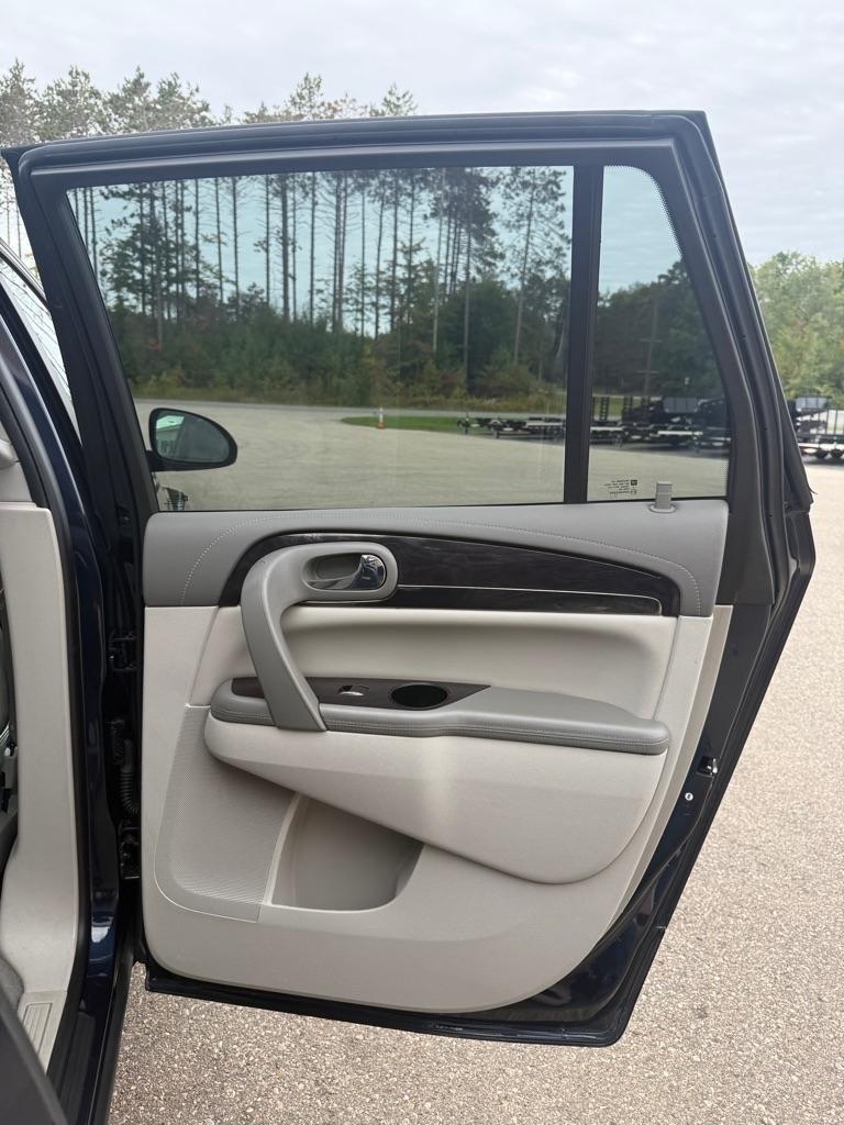 Buick Enclave  2016