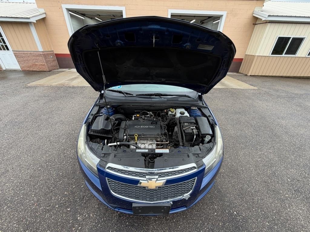 Chevrolet Cruze  2012