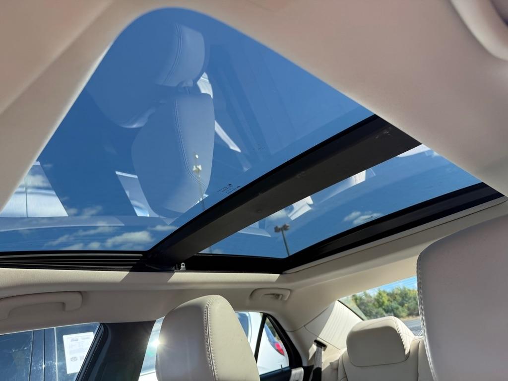 Chrysler 300  2017