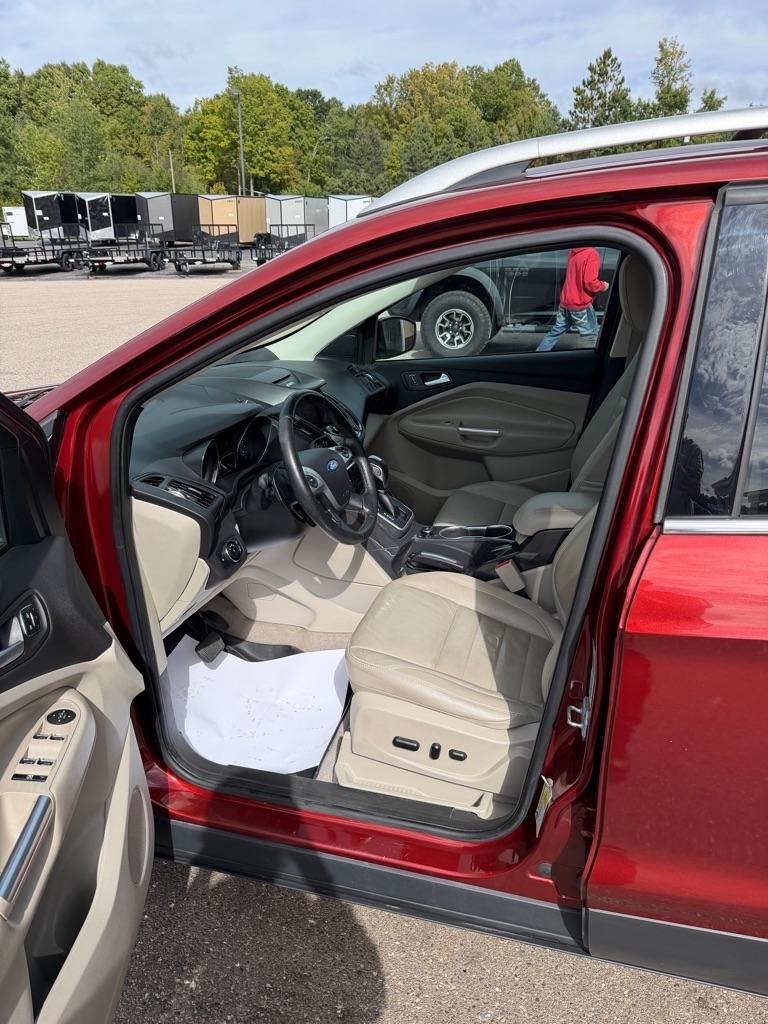 Ford Escape  2014