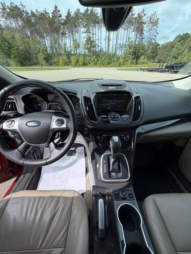 Ford Escape  2014