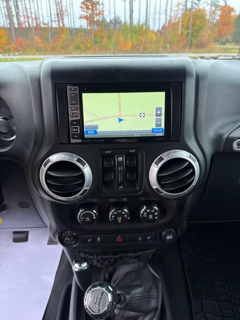 Jeep Wrangler  2013