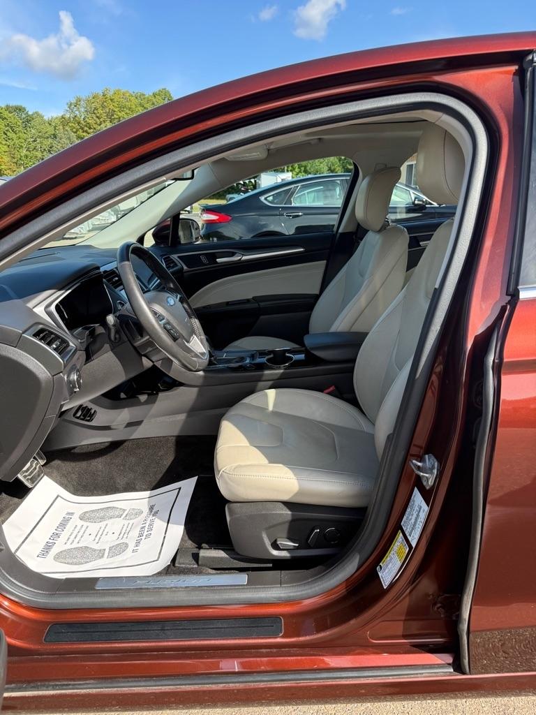 Ford Fusion  2015