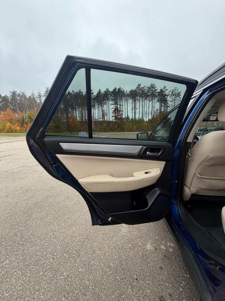 Subaru Outback  2017