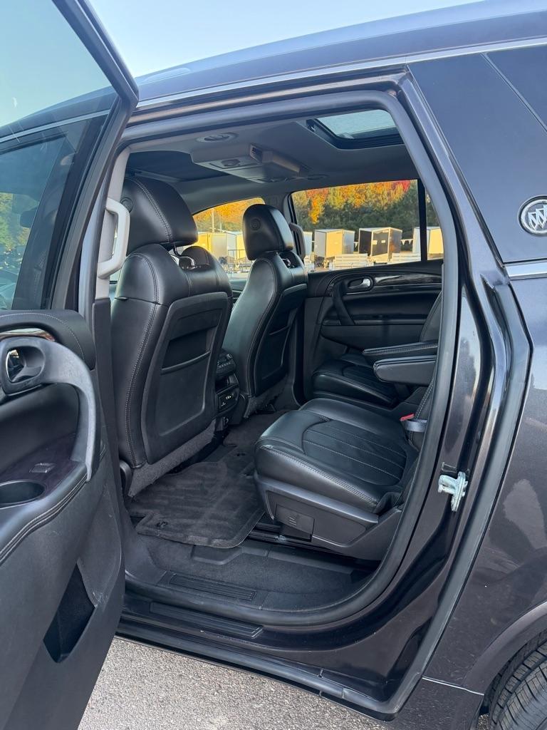 Buick Enclave  2017