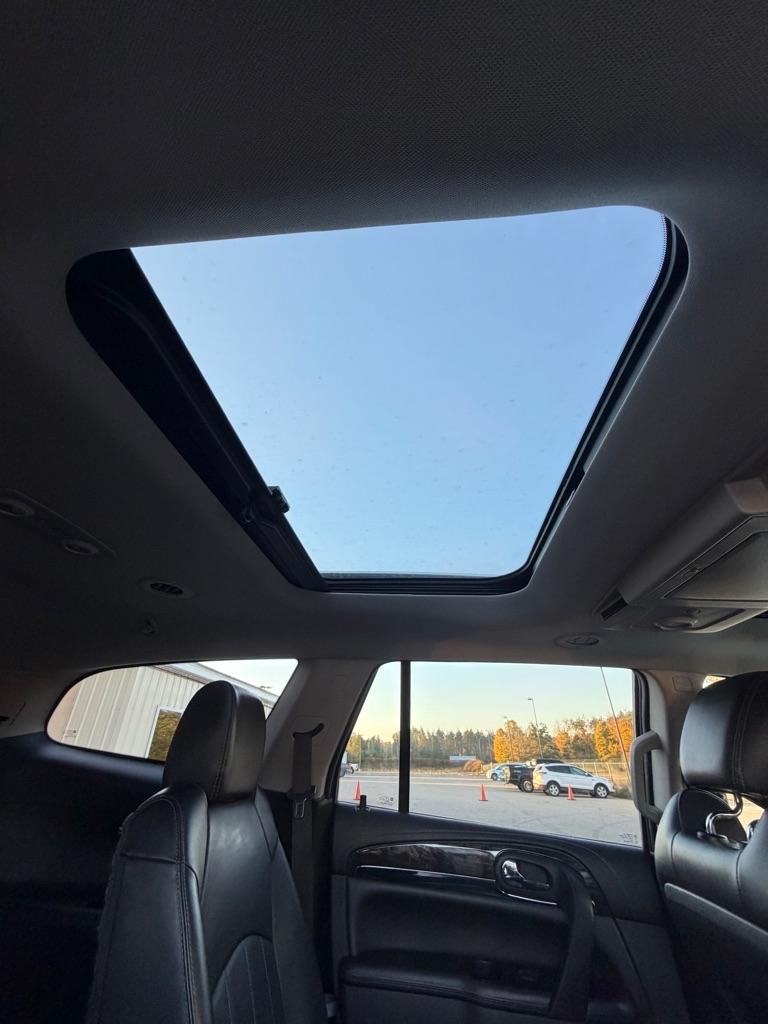 Buick Enclave  2017