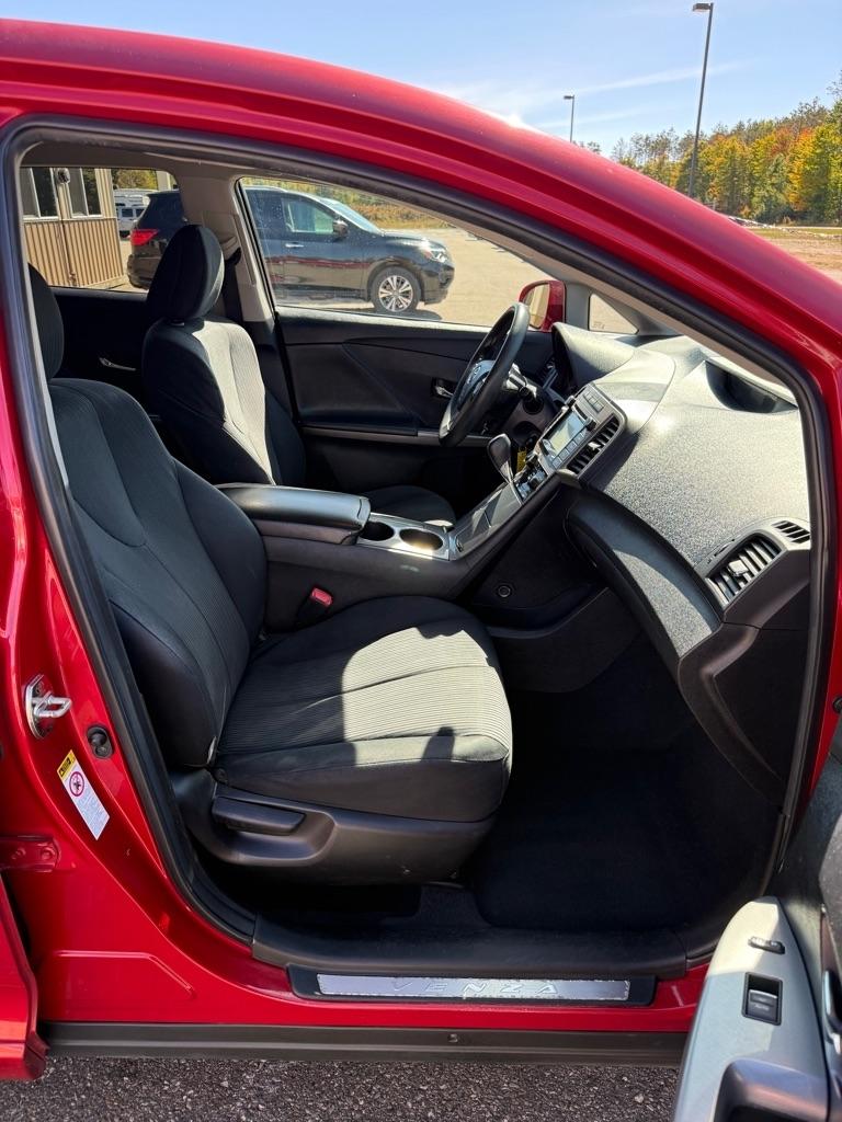 Toyota Venza  2015