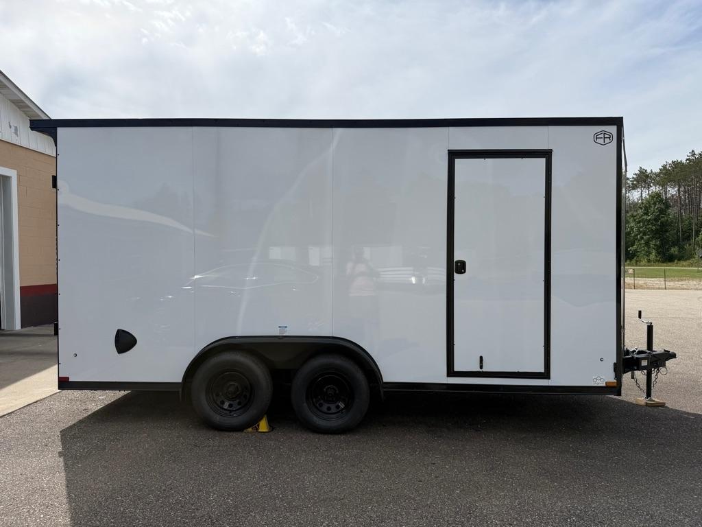 Haulin Trailer  2027