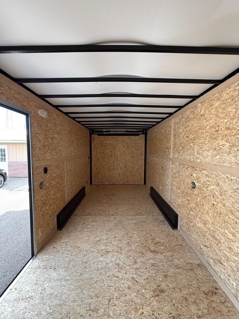 Haulin Trailer  2027