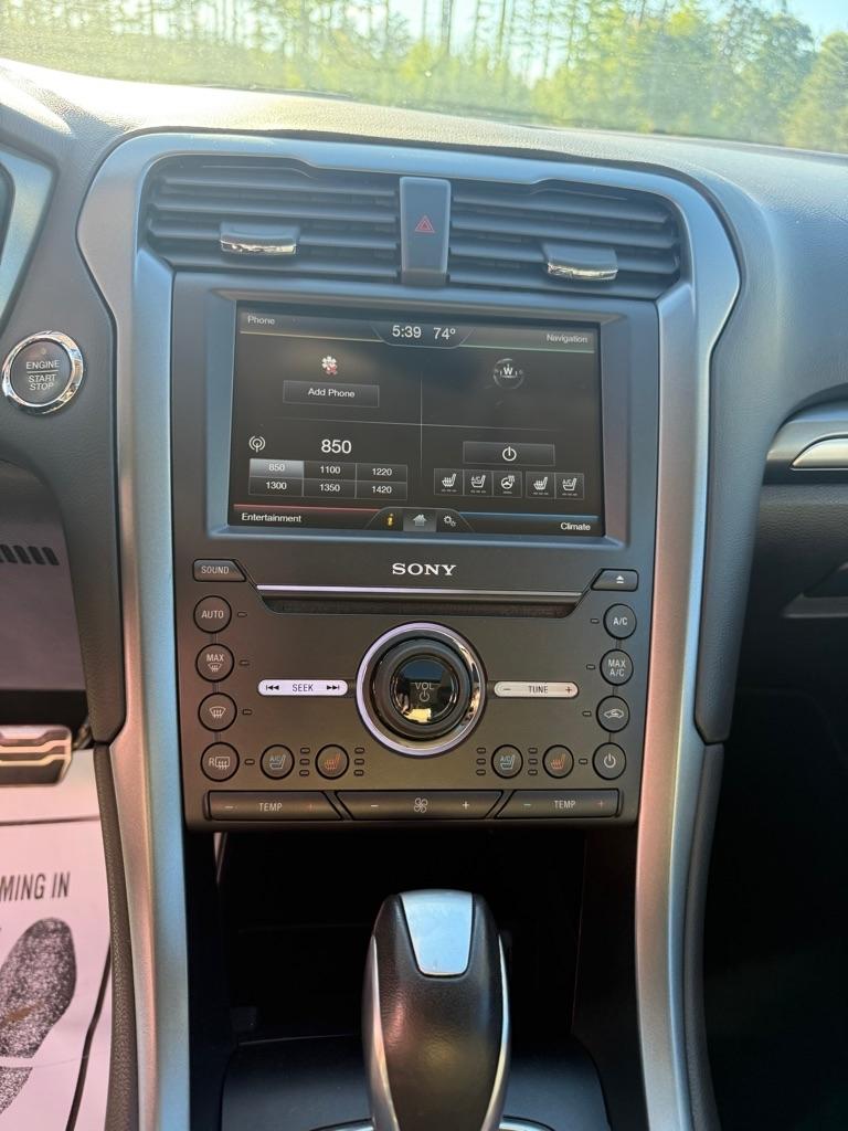 Ford Fusion  2016