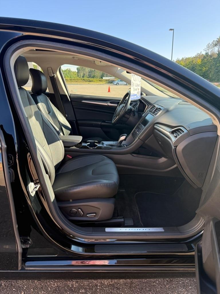 Ford Fusion  2016