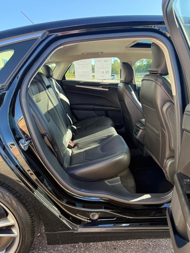 Ford Fusion  2016