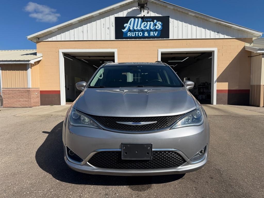 Chrysler Pacifica  2019