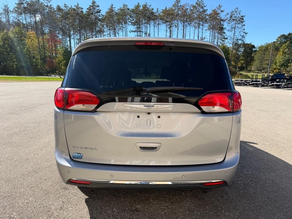 Chrysler Pacifica  2019