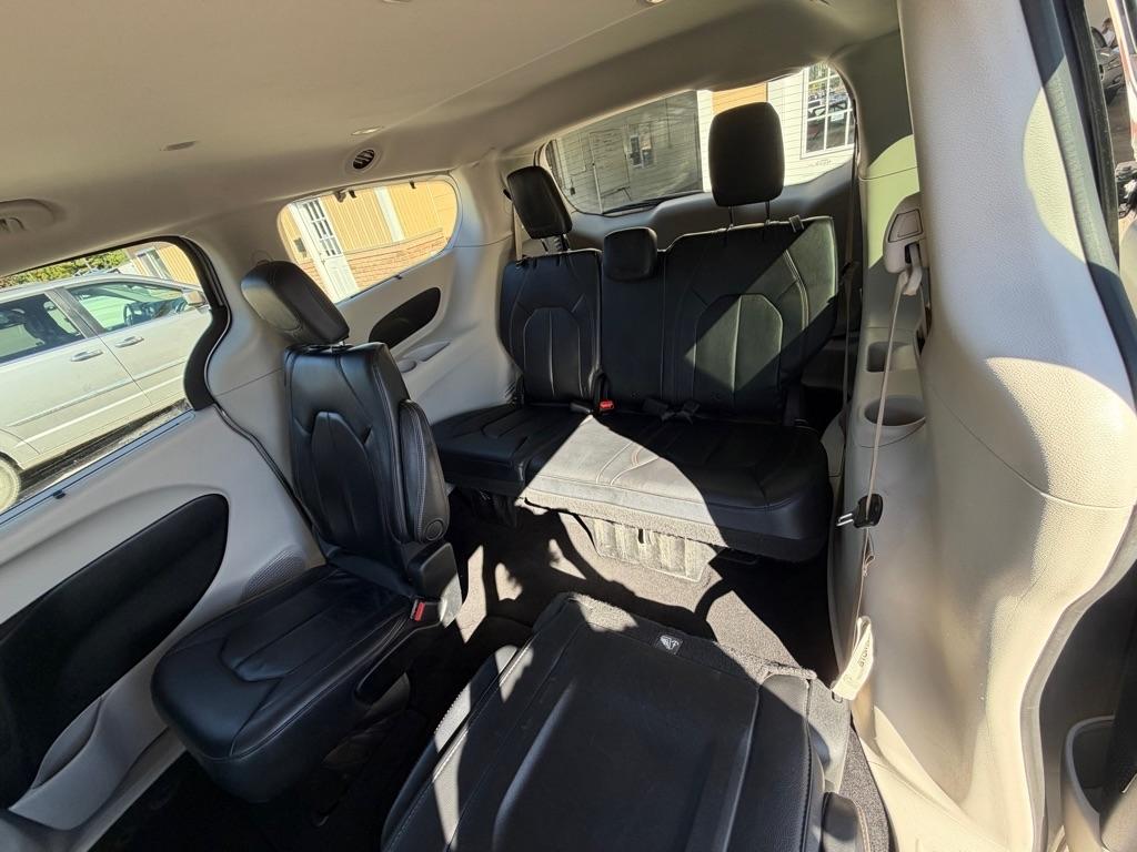 Chrysler Pacifica  2019