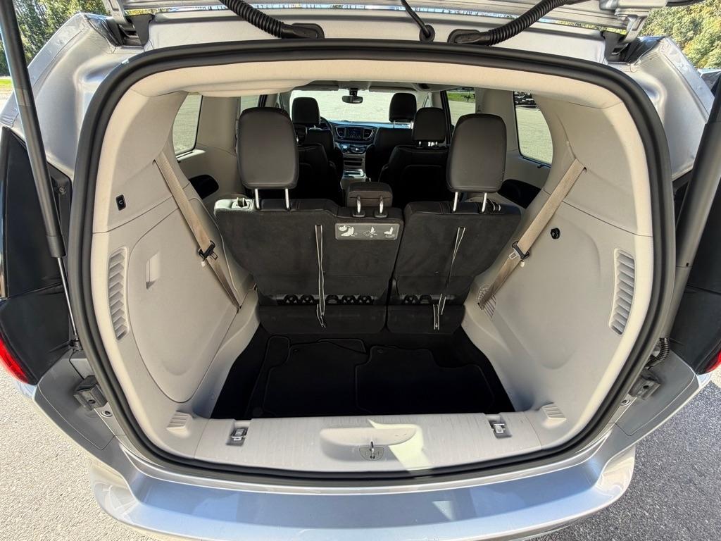 Chrysler Pacifica  2019