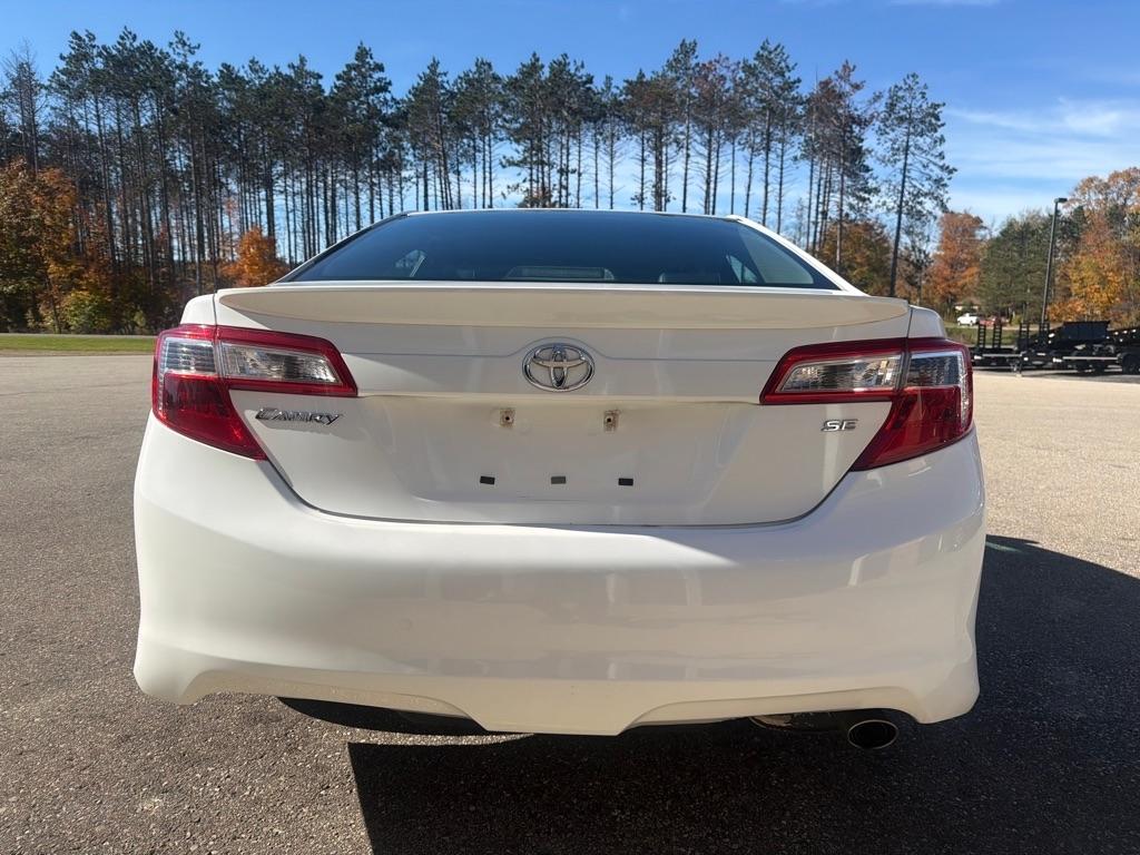 Toyota Camry  2013