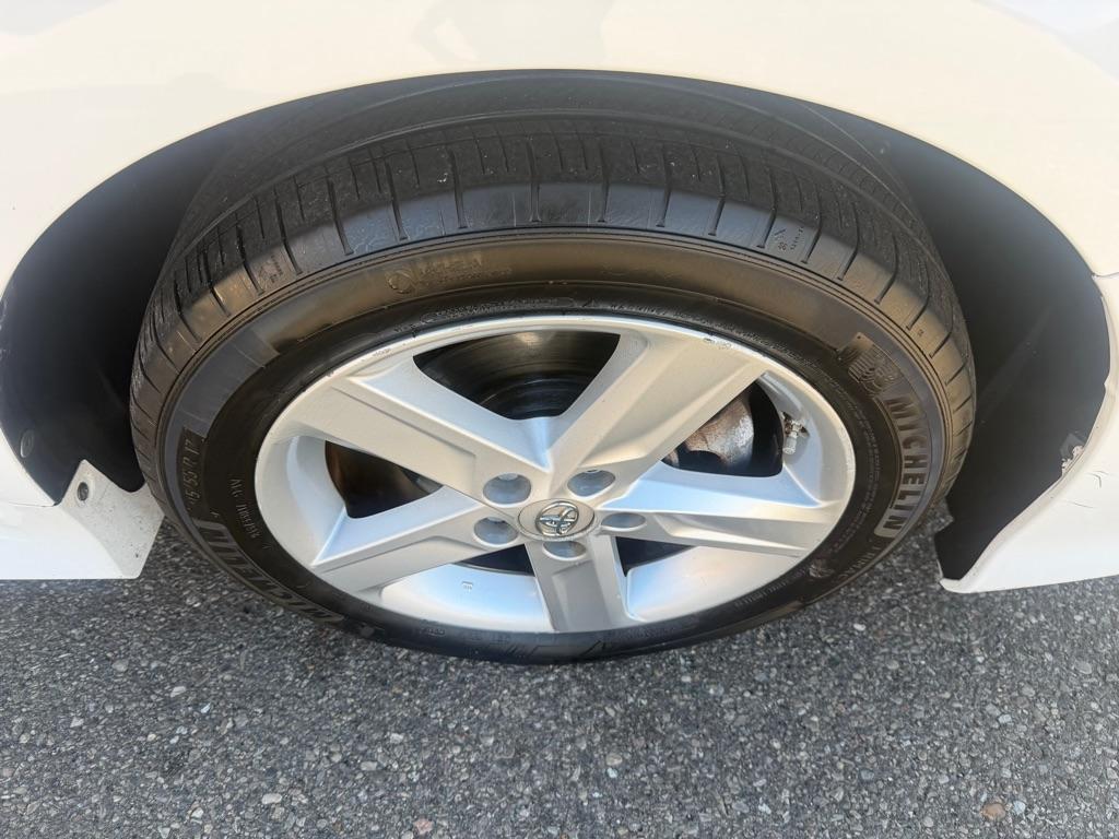 Toyota Camry  2013
