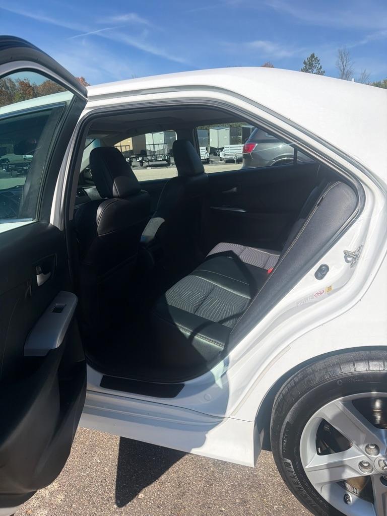 Toyota Camry  2013