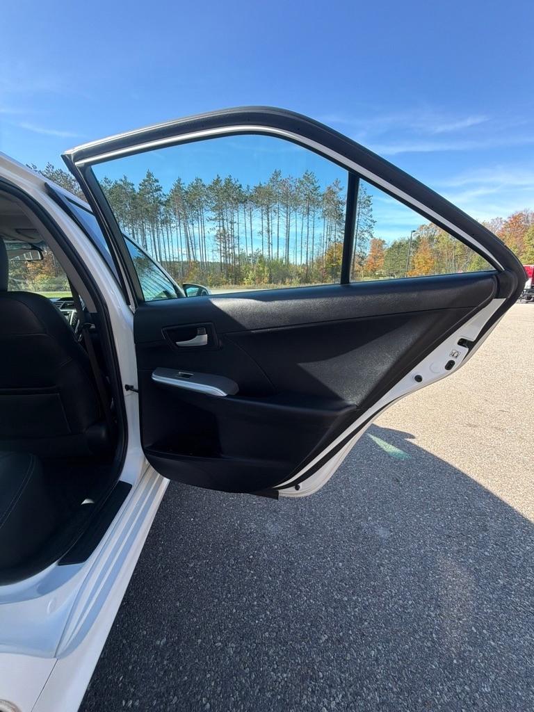 Toyota Camry  2013