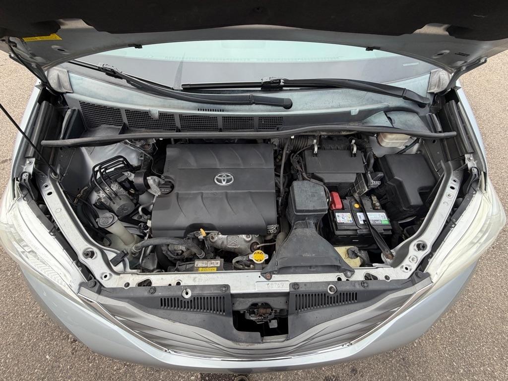 Toyota Sienna XLE 2014