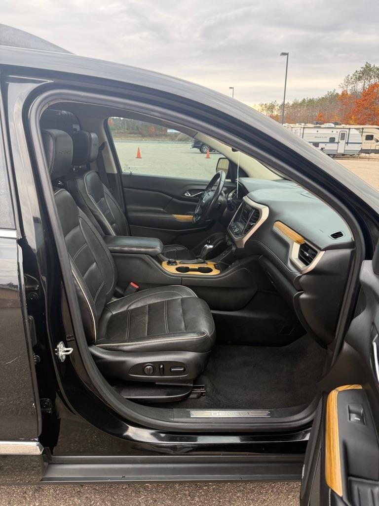 GMC Acadia  2018
