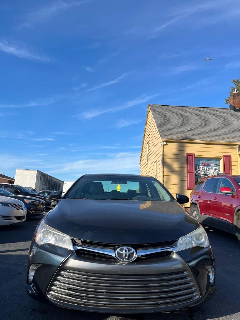 Toyota Camry LE 2016