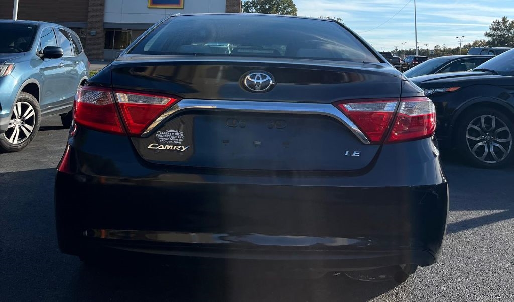 Toyota Camry LE 2016