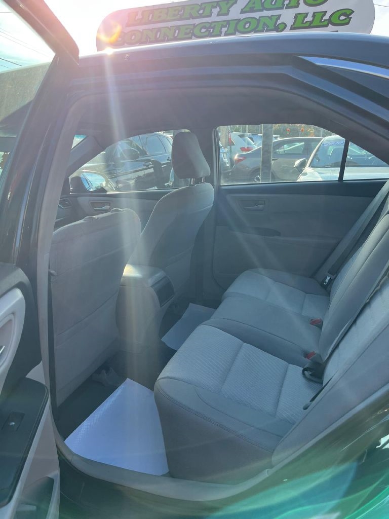 Toyota Camry LE 2016