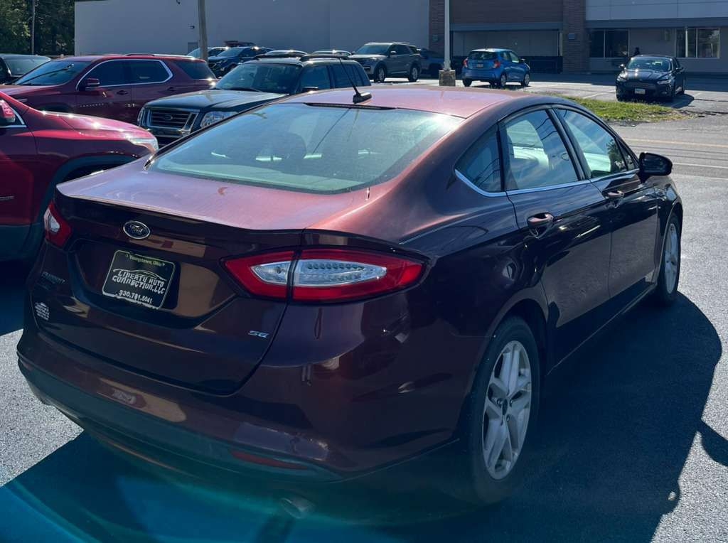 Ford Fusion SE 2016