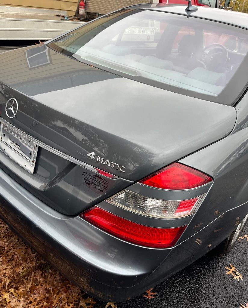 Mercedes-Benz S-Class S550 2008