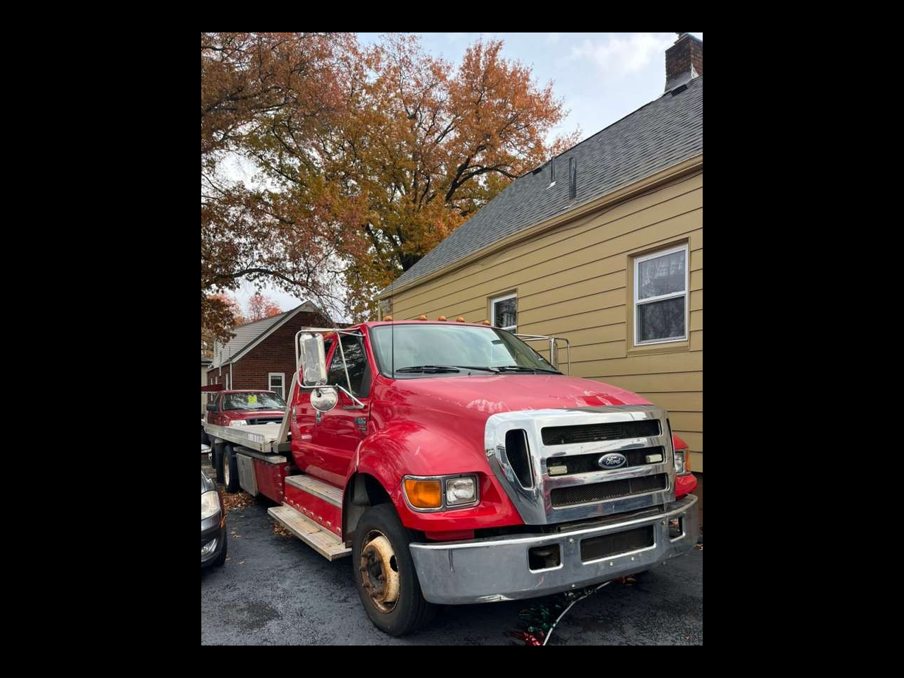 2004 Ford F-650's photo