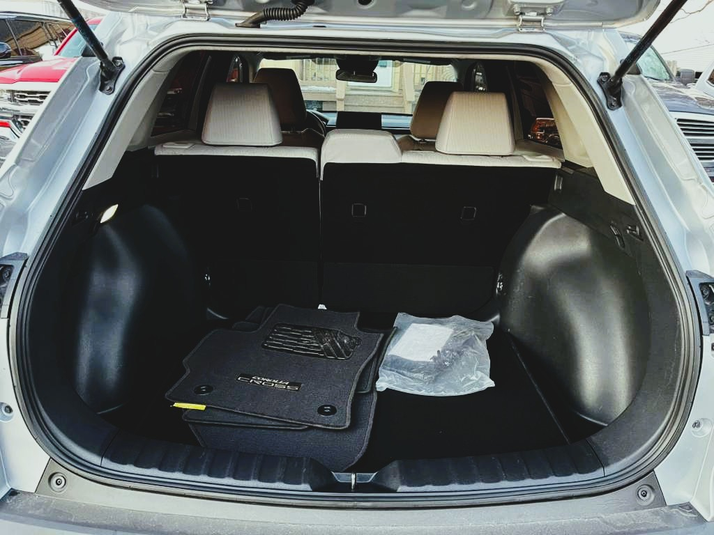 Toyota Corolla Cross L AWD 2023