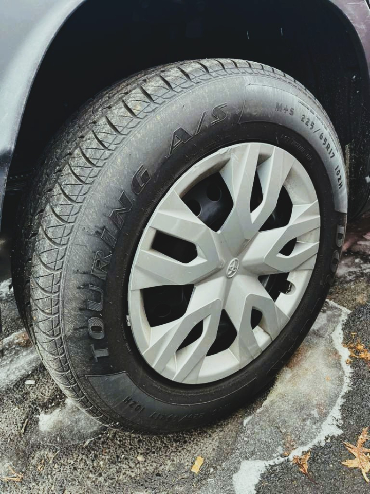 Toyota Corolla Cross L AWD 2023