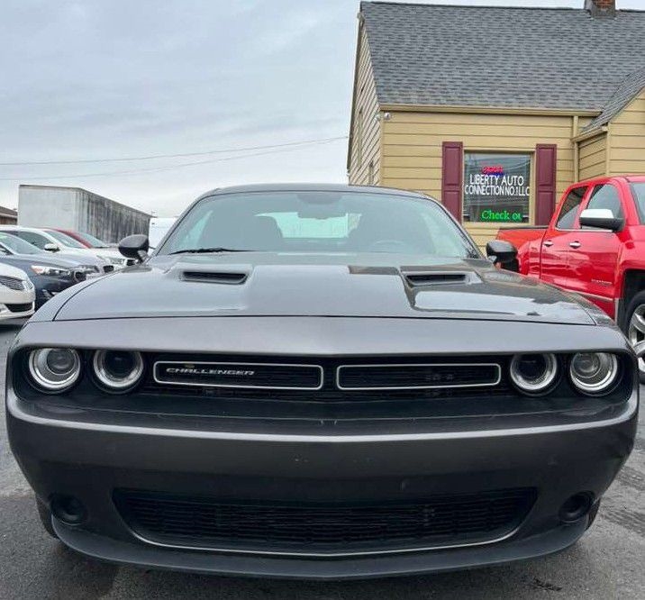 Dodge Challenger SXT 2019