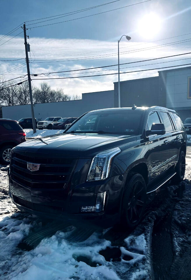 Cadillac Escalade Luxury 4WD 2016