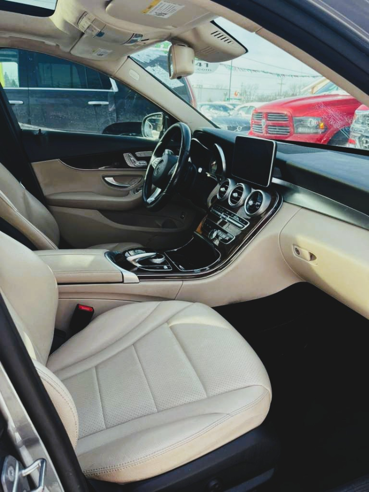 Mercedes-Benz C-Class C300 4MATIC Sedan 2017
