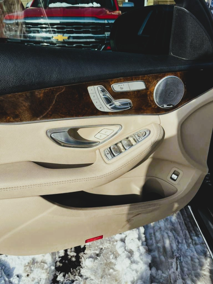 Mercedes-Benz C-Class C300 4MATIC Sedan 2017
