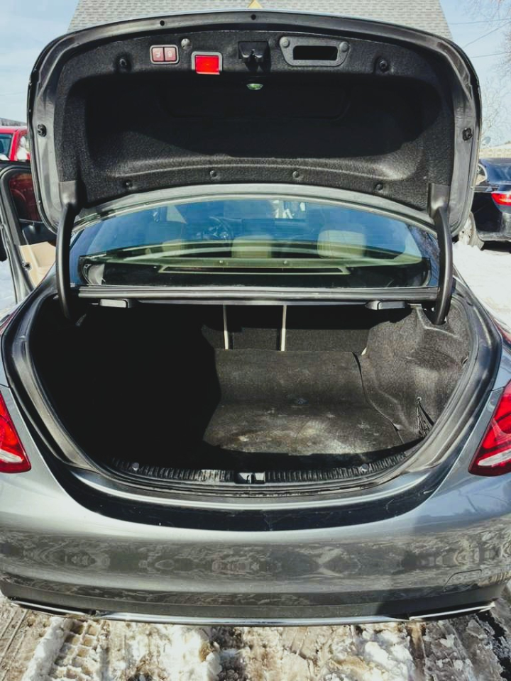 Mercedes-Benz C-Class C300 4MATIC Sedan 2017