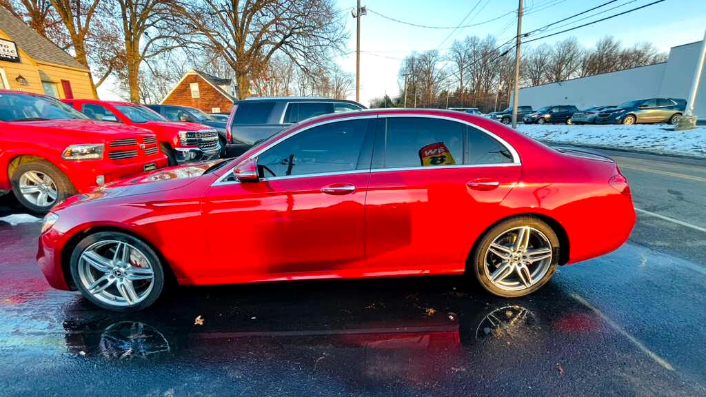 Mercedes-Benz E-Class E300 Luxury Sedan 2019