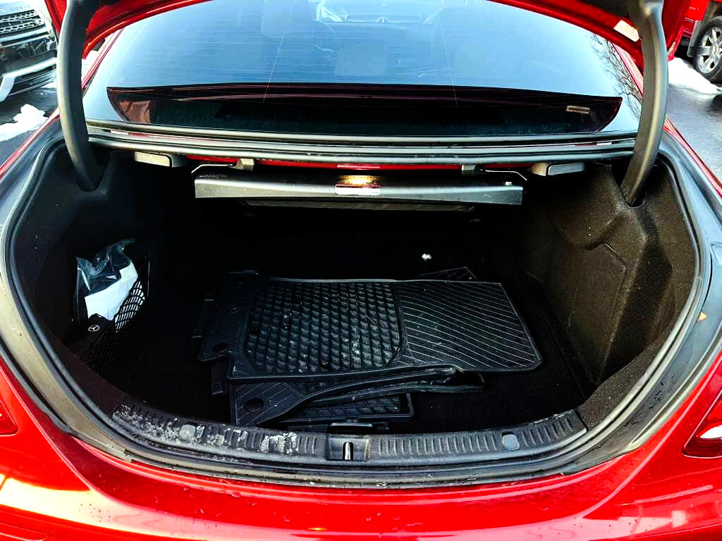 Mercedes-Benz E-Class E300 Luxury Sedan 2019