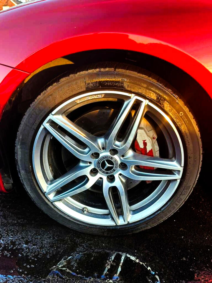 Mercedes-Benz E-Class E300 Luxury Sedan 2019