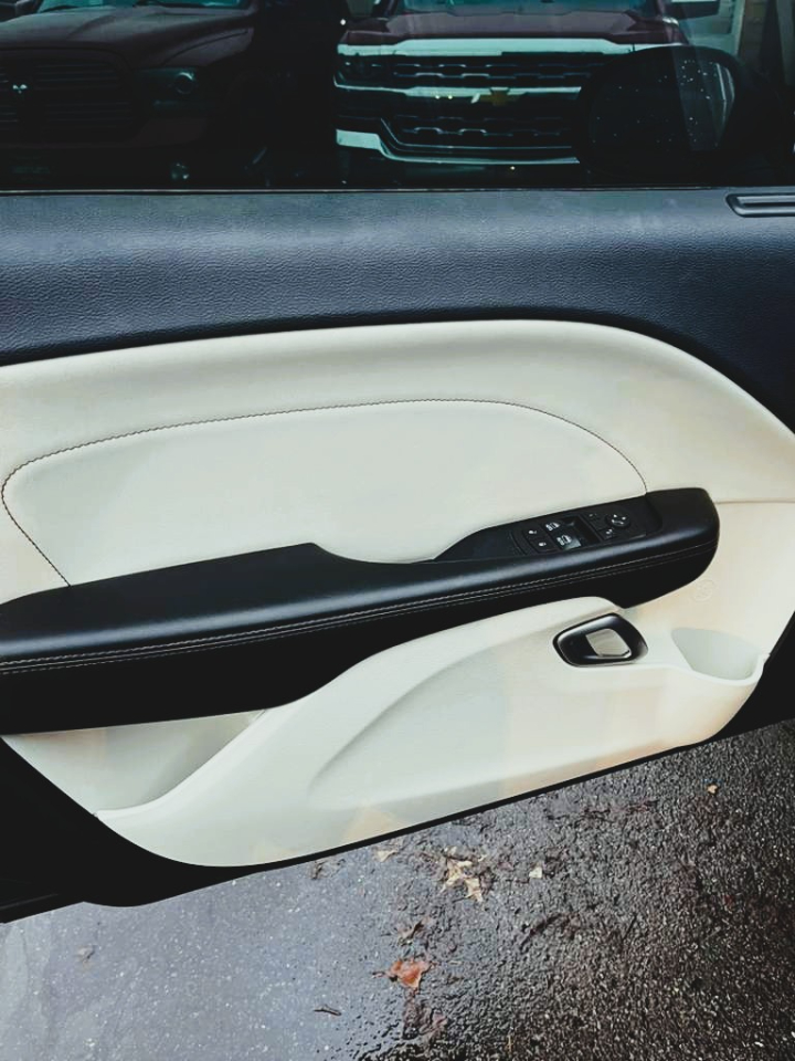 Dodge Challenger R/T Plus 2017