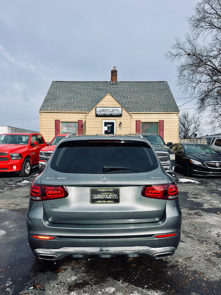 Mercedes-Benz GLC-Class GLC300 4MATIC 2021