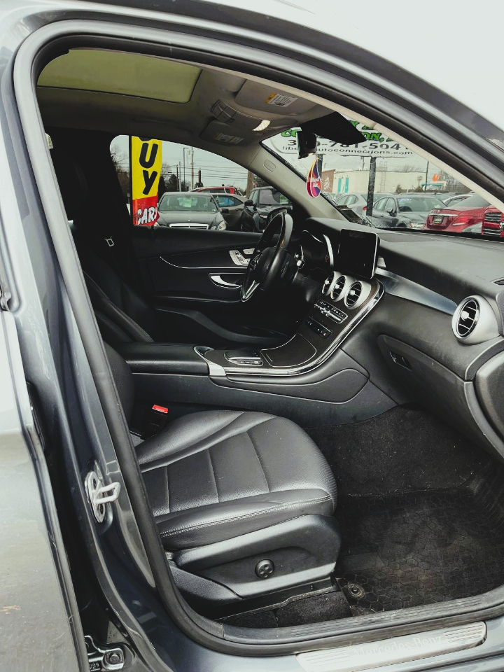 Mercedes-Benz GLC-Class GLC300 4MATIC 2021