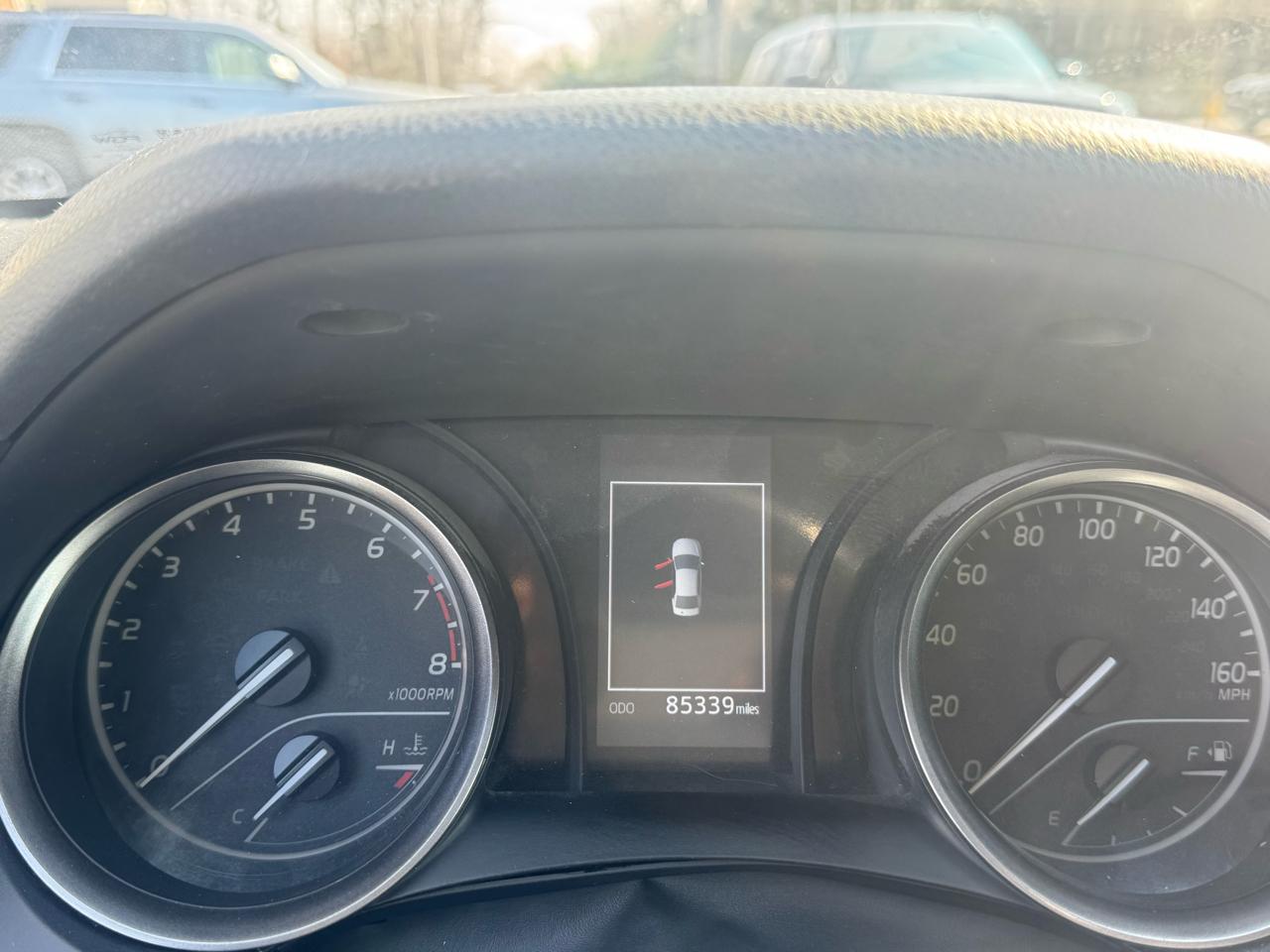 Toyota Camry SE 2023