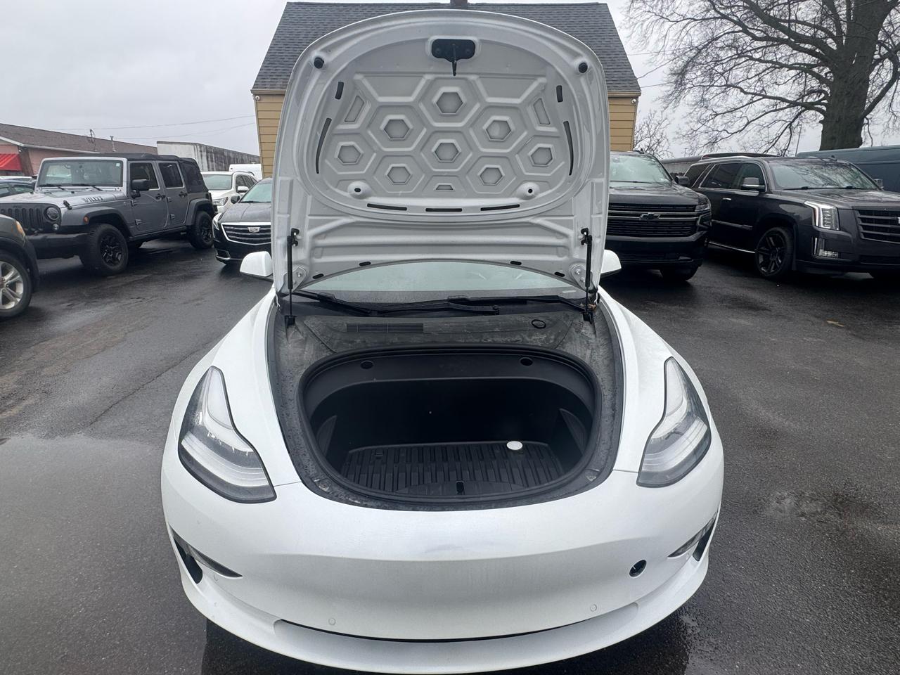 Tesla Model 3 Standard Range Plus 2021