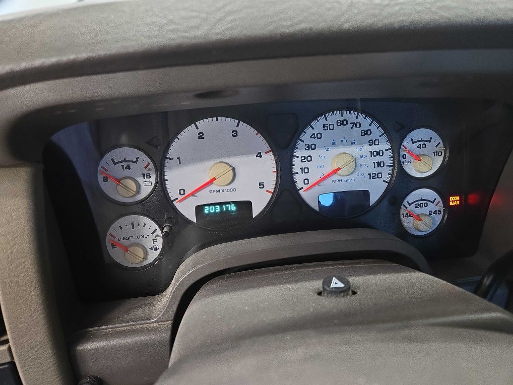 Dodge Ram 2500 ST Quad Cab 4WD 2004